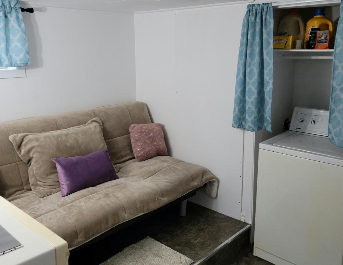 埃德门兹顿Lower Level Apt 6Ft High Close To Hwy Netflix Wifi公寓 外观 照片